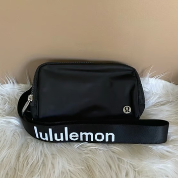 Lululemon Athletica Everywhere Mini Belt Bag – Black Water-Resistant Crossbody & Waist Pack for Travel, Phone & Essentials