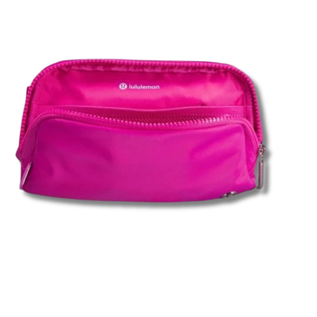 Lululemon Everywhere Belt Bag 1L – Water-Resistant Crossbody Waist Pack with Zipper Pockets for Travel, Running & Daily Use